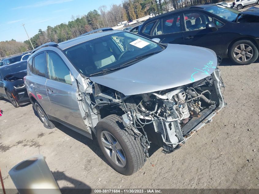 2013 TOYOTA RAV4 XLE - JTMRFREV7D5021127