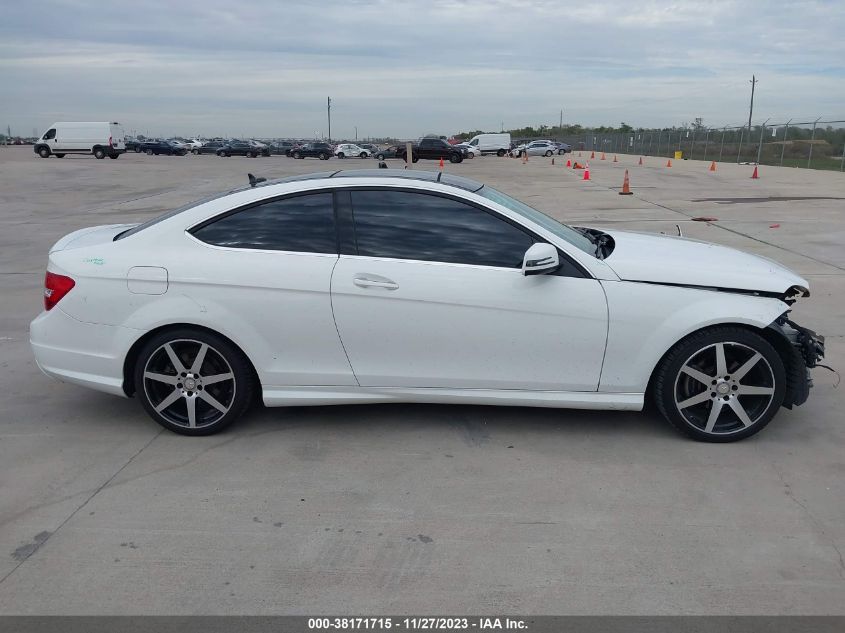 2015 MERCEDES-BENZ C 250 - WDDGJ4HB8FG368473