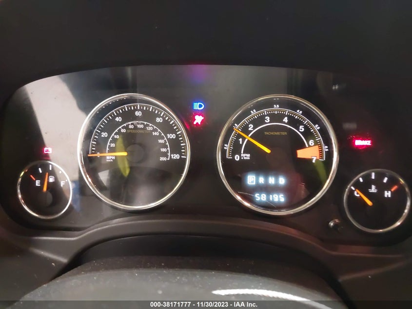 VIN 1C4NJDEB1HD164835 2017 JEEP COMPASS LATITUDE