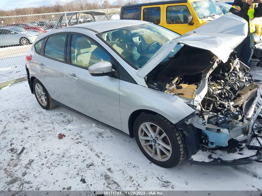 2017 FORD FOCUS SE - 1FADP3K25HL218027