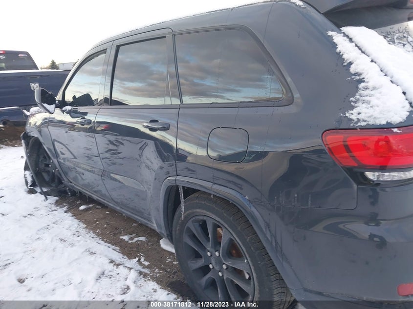 VIN 1C4RJFAG2JC360549 2018 JEEP GRAND CHEROKEE ALTITUDE 4X4