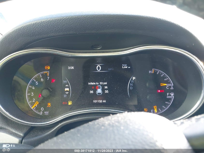 VIN 1C4RJFAG2JC360549 2018 JEEP GRAND CHEROKEE ALTITUDE 4X4