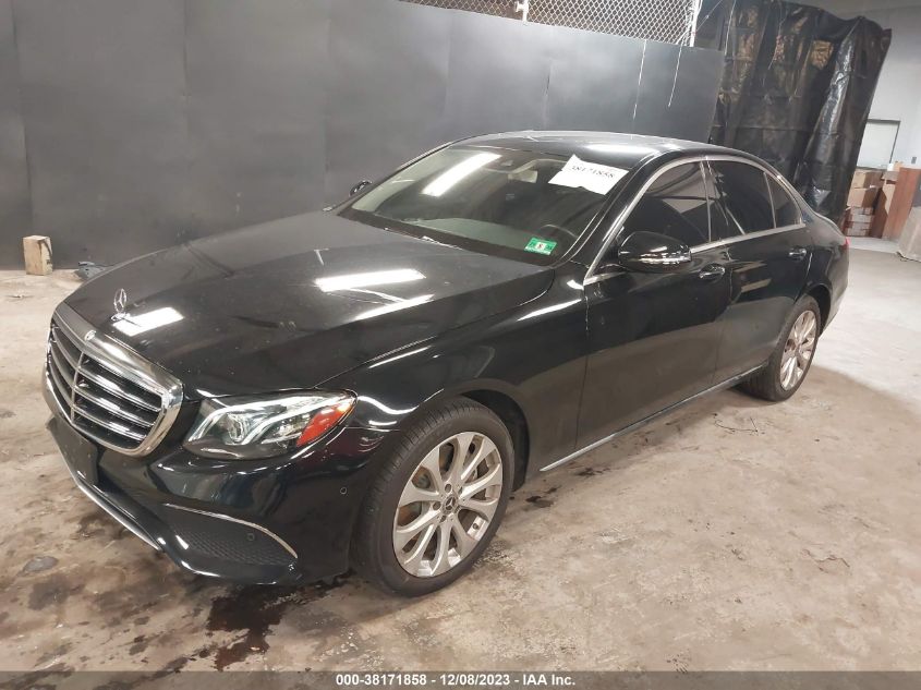 2018 MERCEDES-BENZ E 300 4MATIC WDDZF4KB2JA309465
