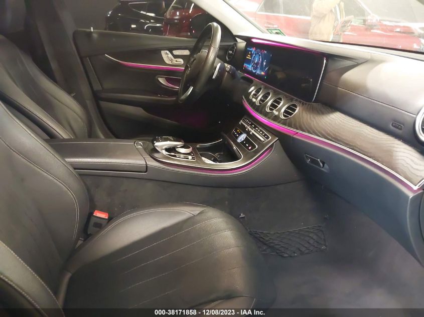 2018 MERCEDES-BENZ E 300 4MATIC WDDZF4KB2JA309465