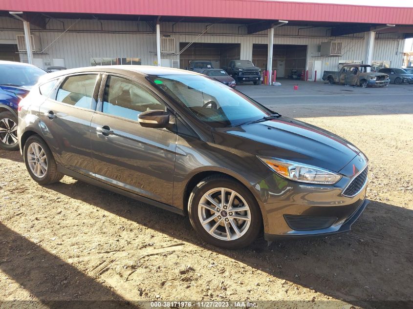 2017 FORD FOCUS SE - 1FADP3K21HL290357