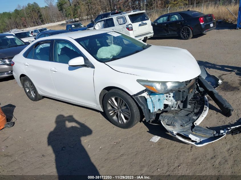 2015 TOYOTA CAMRY SE - 4T1BF1FKXFU483810