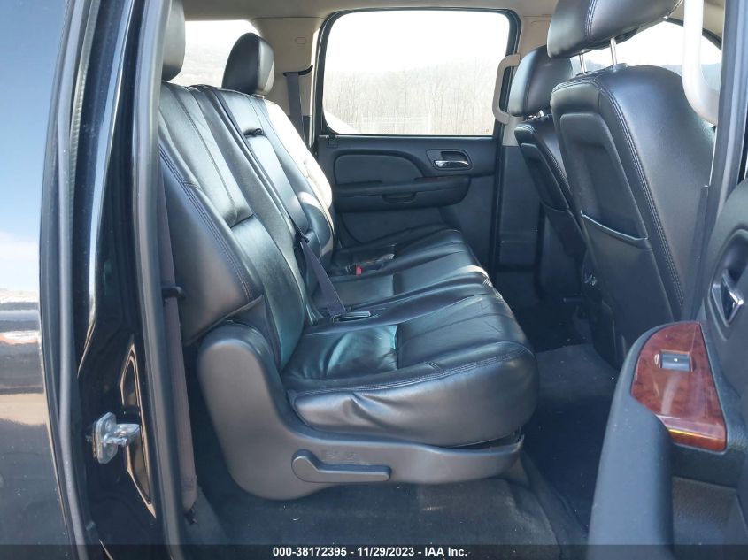 2013 CHEVROLET SUBURBAN 1500 LT 1GNSKJE73DR125081
