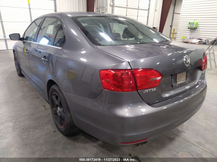 2013 VOLKSWAGEN JETTA SEDAN SE 3VWDP7AJ6DM419712