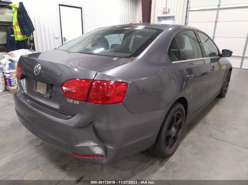 2013 VOLKSWAGEN JETTA SEDAN SE 3VWDP7AJ6DM419712