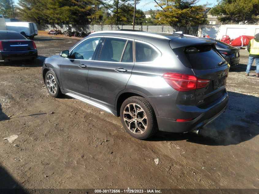 WBXJG9C09M5T79088 BMW X1 XDRIVE28I 3