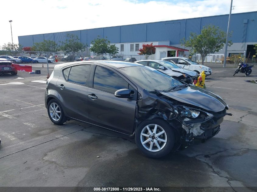 2013 TOYOTA PRIUS C - JTDKDTB39D1043869