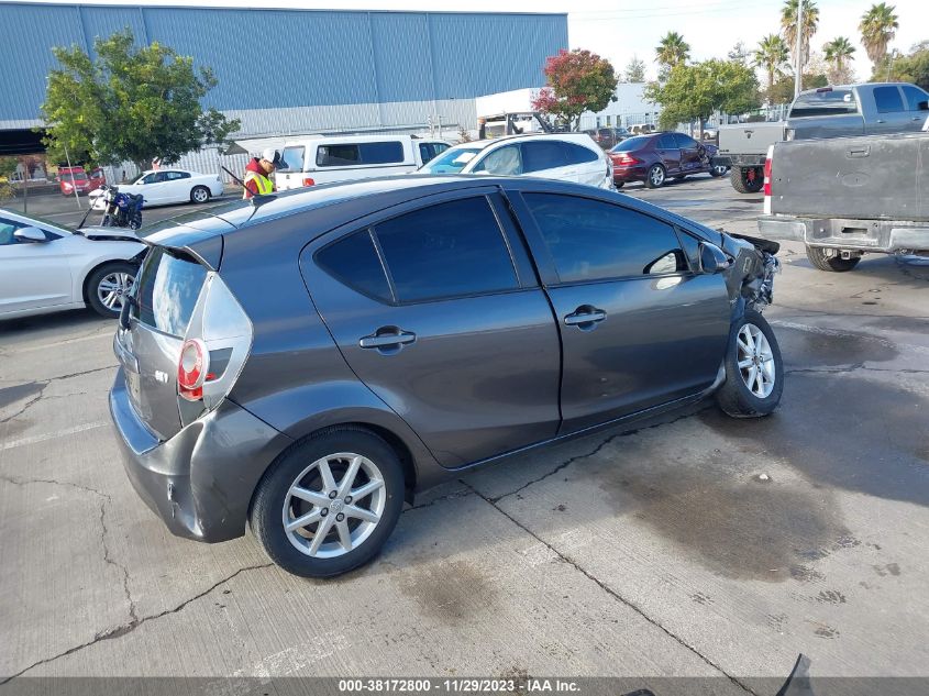 2013 TOYOTA PRIUS C - JTDKDTB39D1043869