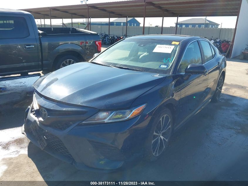 2018 TOYOTA CAMRY L/LE/XLE/SE/XSE - 4T1B11HK7JU590429