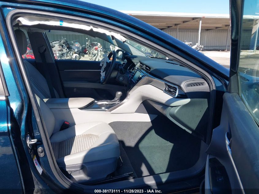 2018 TOYOTA CAMRY L/LE/XLE/SE/XSE - 4T1B11HK7JU590429