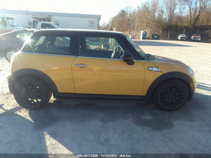 WMWMF73559TT94068 | 2009 MINI COOPER S