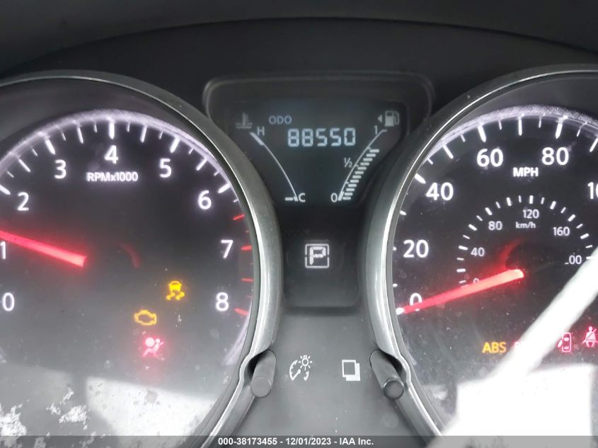 2015 NISSAN VERSA 1.6 SV - 3N1CN7AP8FL820246