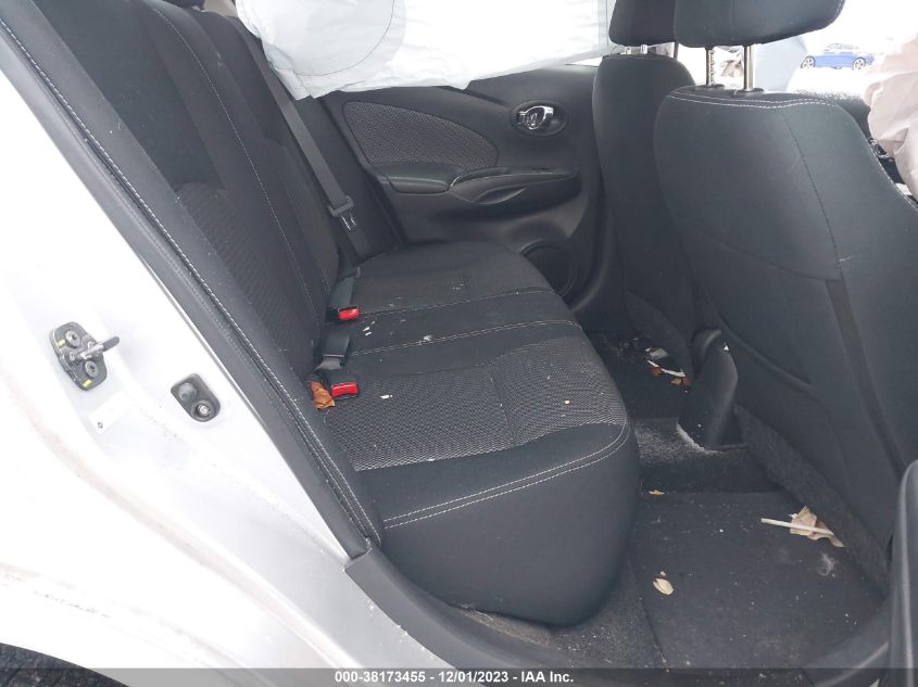 2015 NISSAN VERSA 1.6 SV - 3N1CN7AP8FL820246
