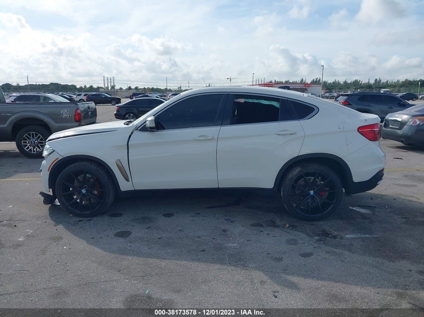 VIN 5UXKU2C54J0X49450 2018 BMW X6 XDRIVE35I
