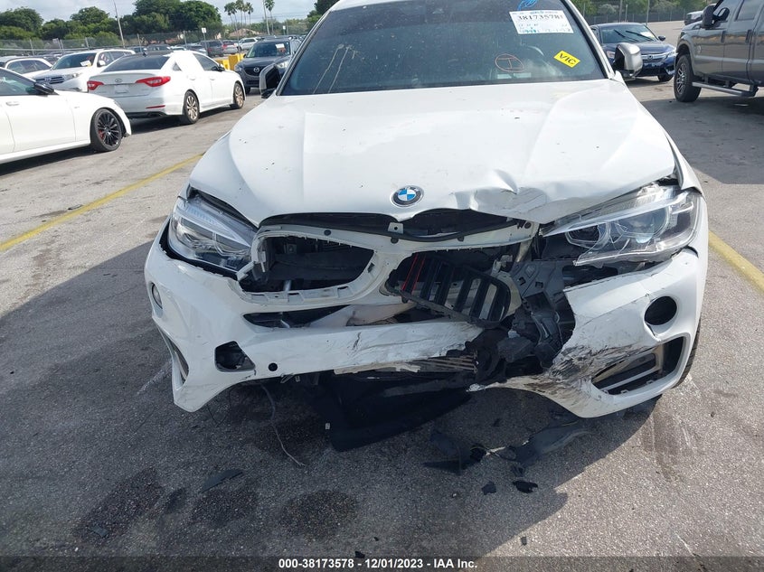 VIN 5UXKU2C54J0X49450 2018 BMW X6 XDRIVE35I