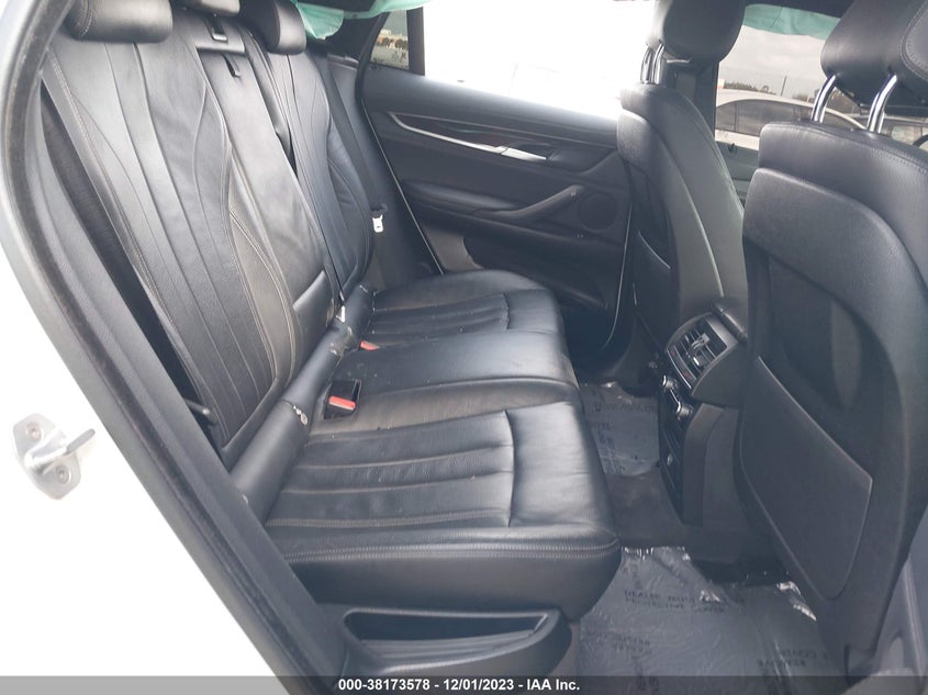 VIN 5UXKU2C54J0X49450 2018 BMW X6 XDRIVE35I