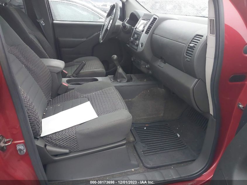 2015 NISSAN FRONTIER SV/PRO-4X - 1N6AD0CW0FN701641