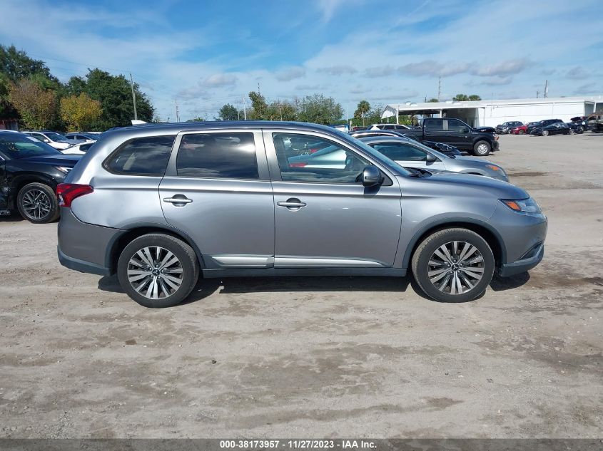 VIN JA4AD3A31KZ052684 Mitsubishi Outlander SE 2019 13