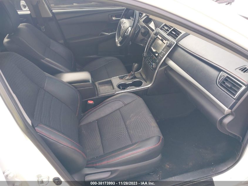 2015 TOYOTA CAMRY LE/XLE/SE/XSE - 4T1BF1FK4FU087873
