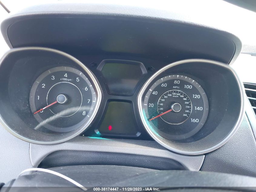 2015 HYUNDAI ELANTRA SE - 5NPDH4AE0FH568286