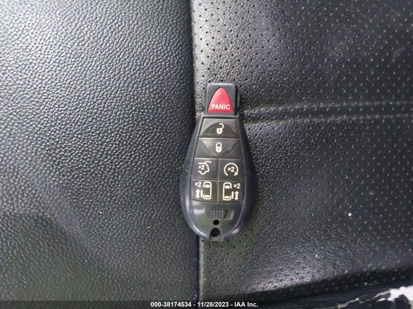 2014 CHRYSLER TOWN & COUNTRY TOURING-L - 2C4RC1CG2ER299825
