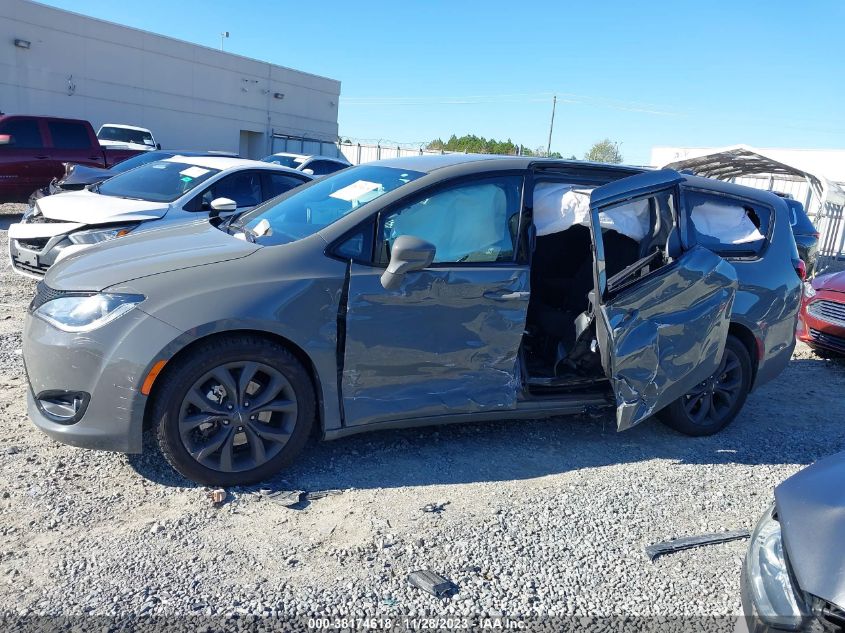 2020 CHRYSLER PACIFICA TOURING - 2C4RC1FGXLR242314
