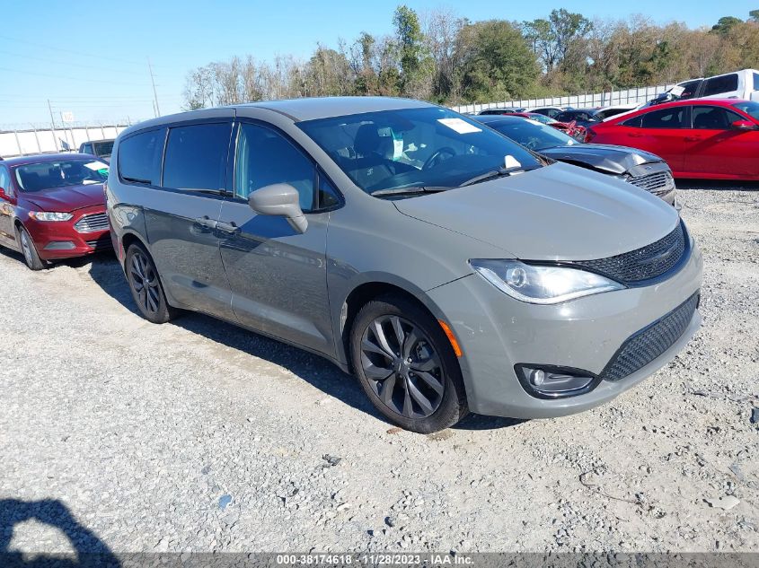 2020 CHRYSLER PACIFICA TOURING - 2C4RC1FGXLR242314