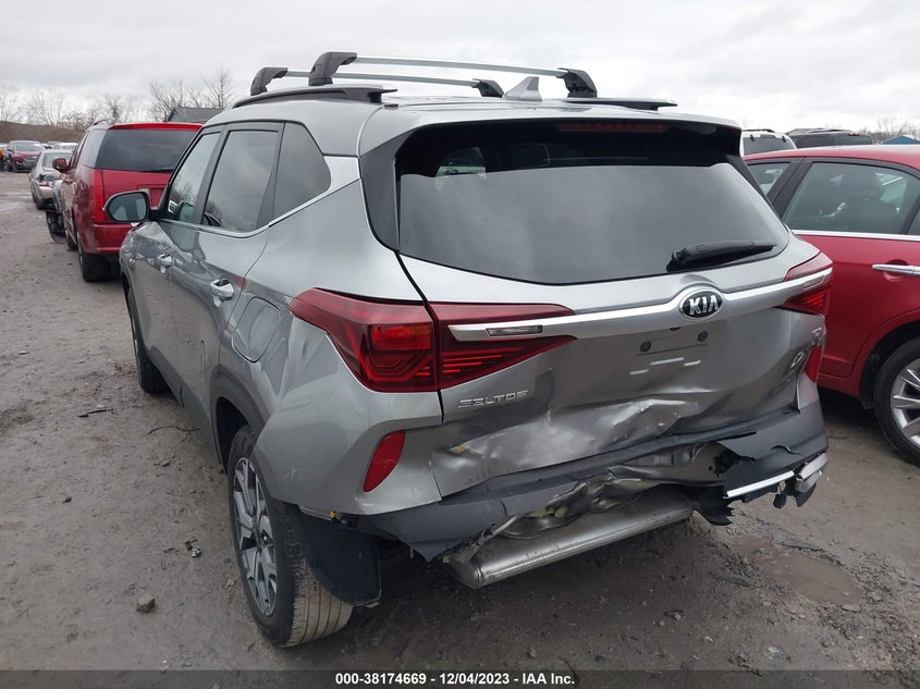 VIN KNDERCAA7M7145733 2021 KIA SELTOS EX