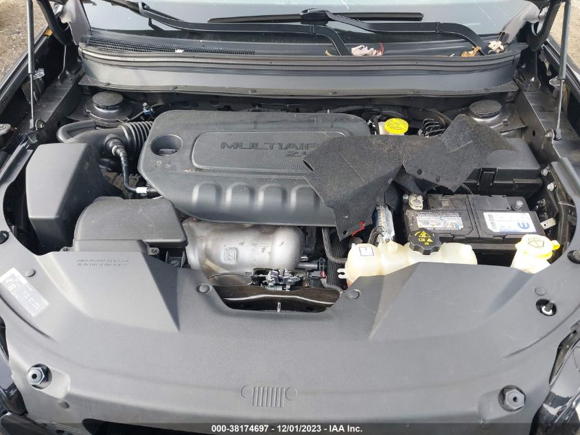 2019 JEEP CHEROKEE LATITUDE PLUS - 1C4PJMLB0KD426590