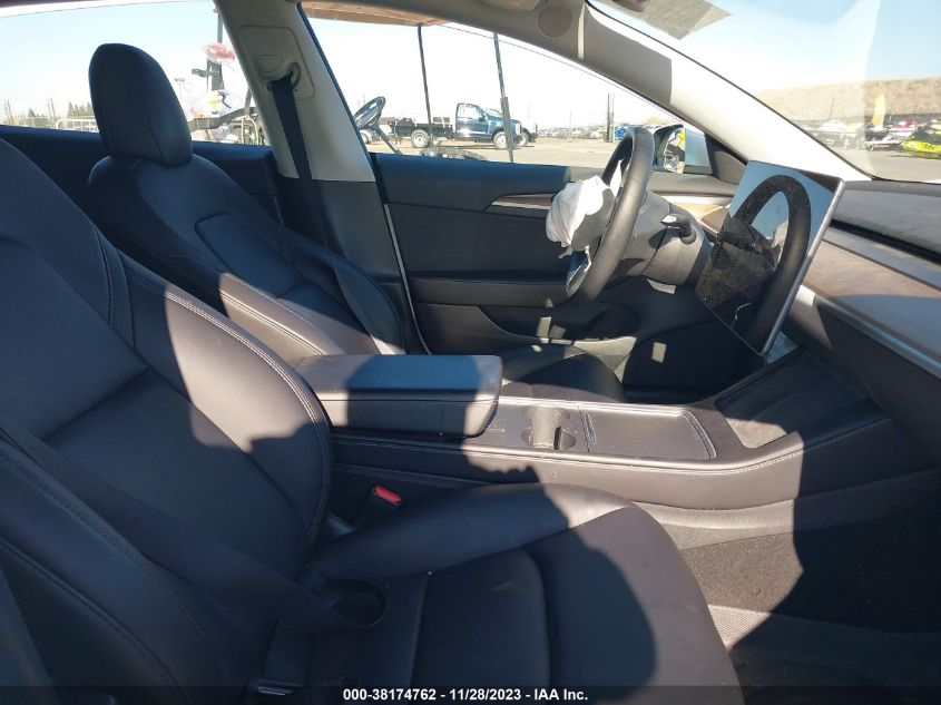 2022 TESLA MODEL 3 - 5YJ3E1EB3NF262859