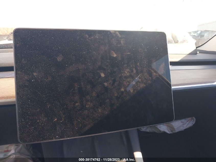 2022 TESLA MODEL 3 - 5YJ3E1EB3NF262859