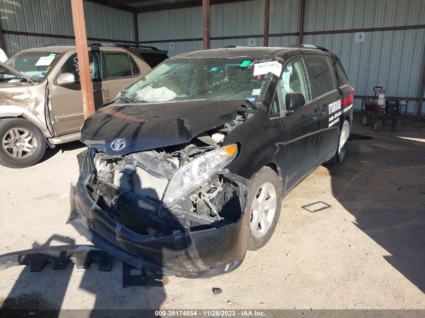 2015 TOYOTA SIENNA LE - 5TDKK3DC5FS543049
