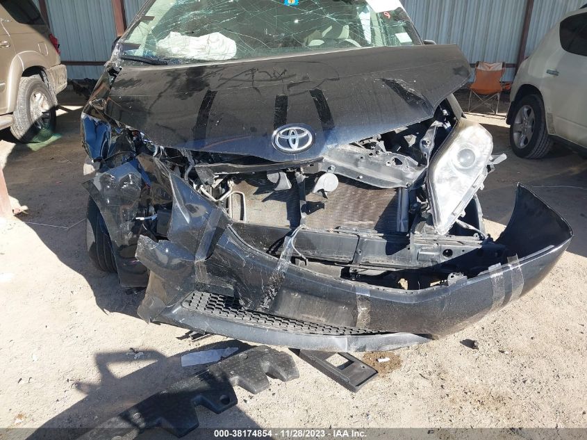 2015 TOYOTA SIENNA LE - 5TDKK3DC5FS543049