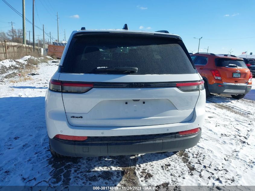 2023 JEEP GRAND CHEROKEE LAREDO/ALTITUDE - 1C4RJHAG9PC570182