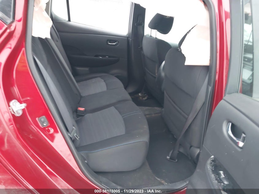 VIN 1N4AZ1CP2JC302386 2018 NISSAN LEAF SV