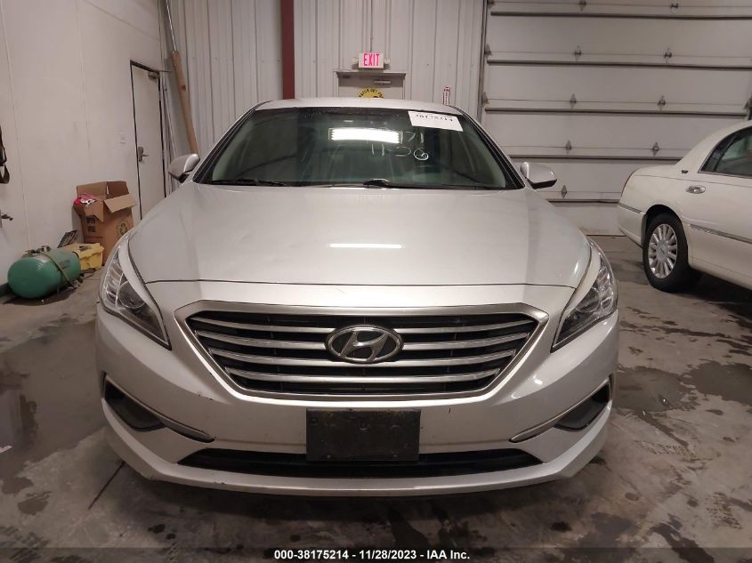 2016 HYUNDAI SONATA SE - 5NPE24AF1GH409471