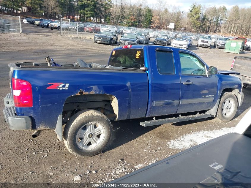 2013 CHEVROLET SILVERADO 1500 LT - 1GCRKSE70DZ352600