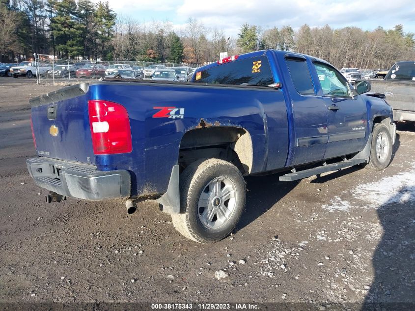 2013 CHEVROLET SILVERADO 1500 LT - 1GCRKSE70DZ352600