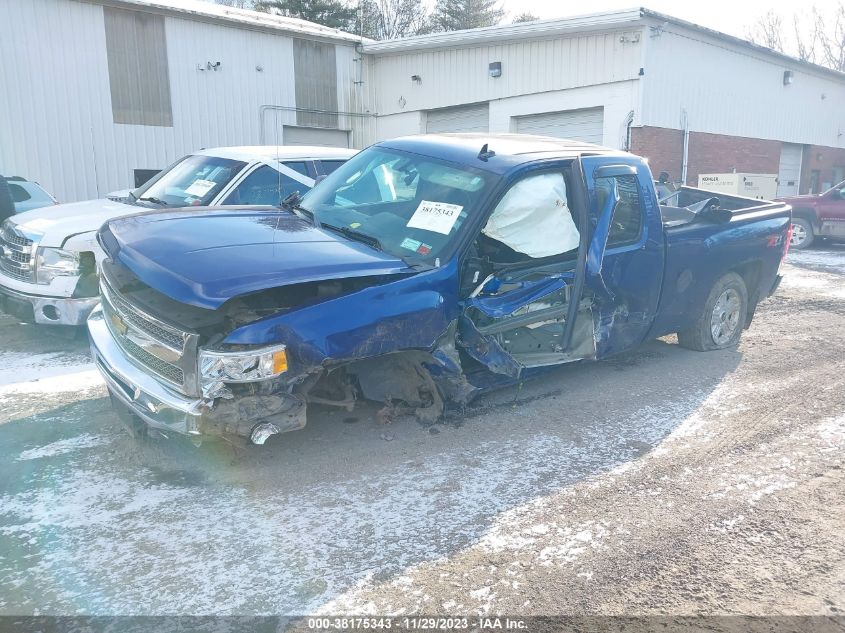 2013 CHEVROLET SILVERADO 1500 LT - 1GCRKSE70DZ352600