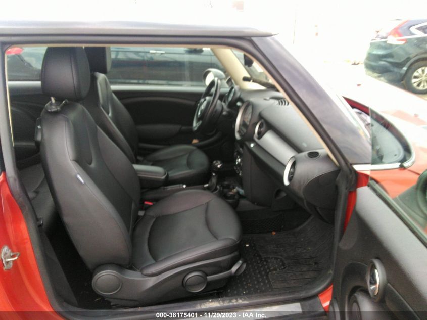 2013 MINI HARDTOP COOPER - WMWSU3C5XDT691058