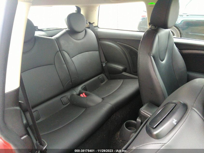 2013 MINI HARDTOP COOPER - WMWSU3C5XDT691058