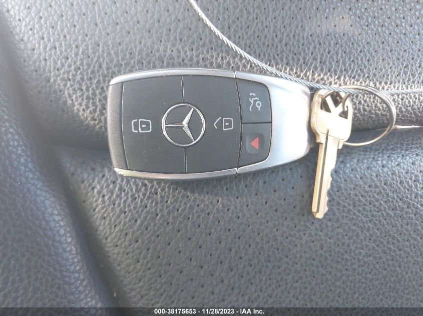 2021 MERCEDES-BENZ C 300 SEDAN - W1KWF8DB9MR645482