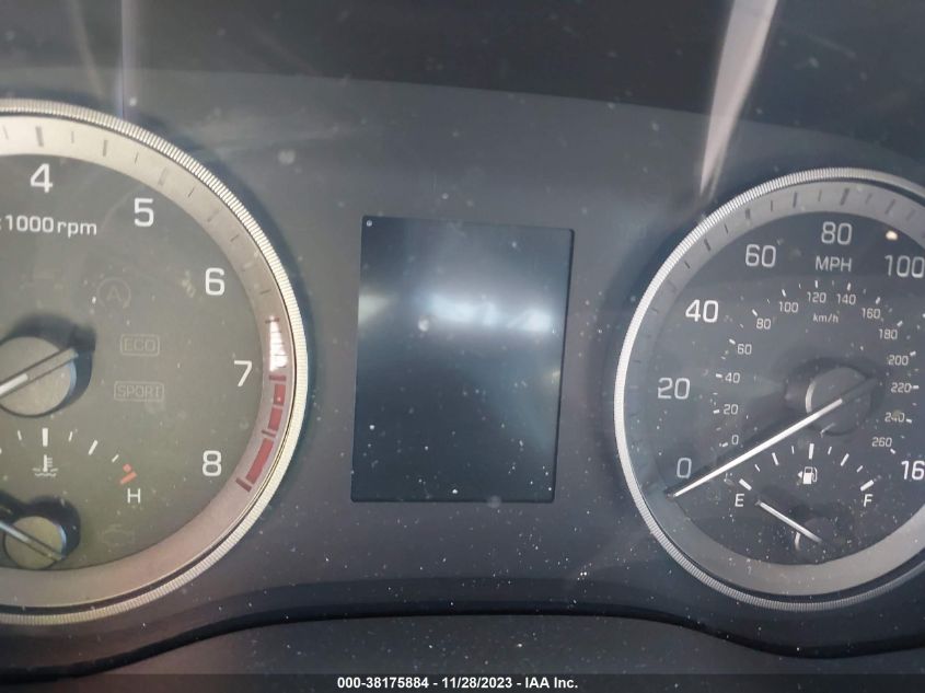 2017 HYUNDAI TUCSON LIMITED/SPORT AND ECO/SE - KM8J33A24HU308334