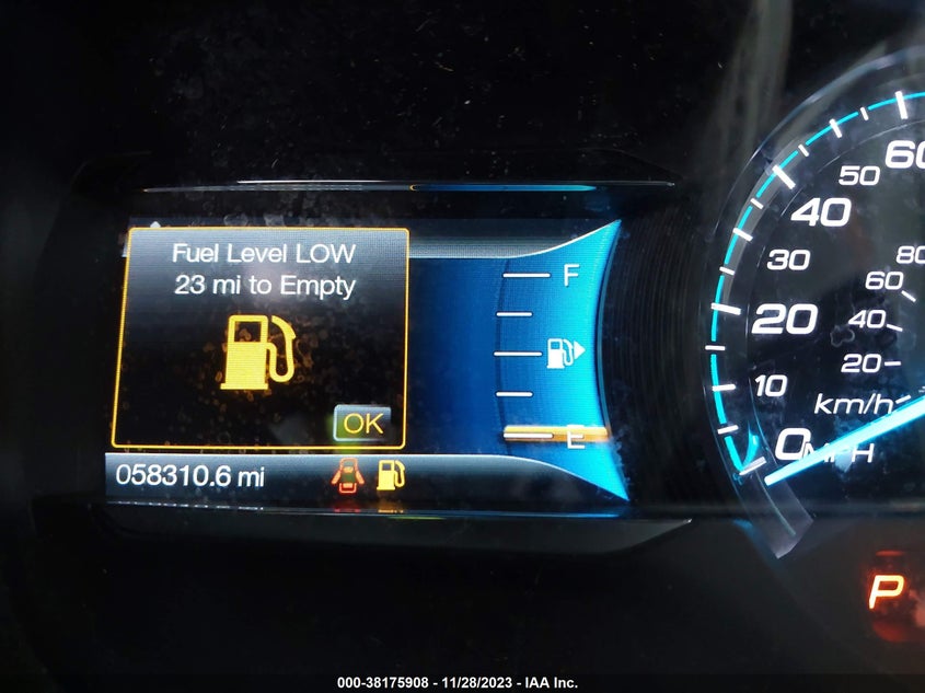 VIN 1FAHP2E82KG100982 2019 FORD TAURUS SEL