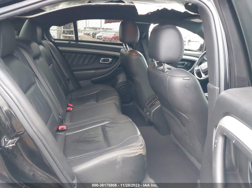 VIN 1FAHP2E82KG100982 2019 FORD TAURUS SEL