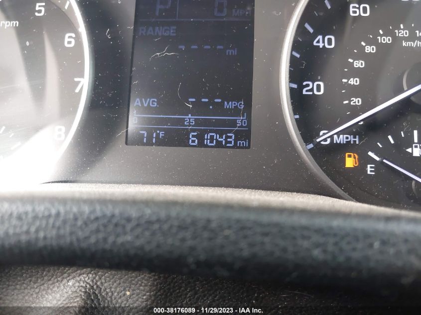 2017 HYUNDAI ELANTRA SE/VALUE/LIMITED - 5NPD84LF9HH158496